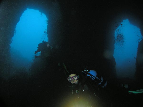 Cathedral Arch Cave