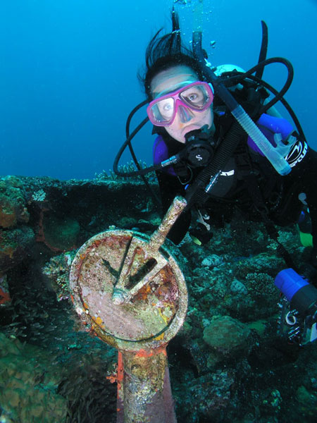 Fujikawa Maru bow telegraph