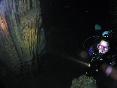 Liga Onui Cave