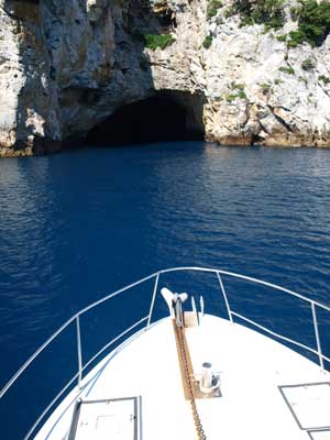 Riko Riko Cave