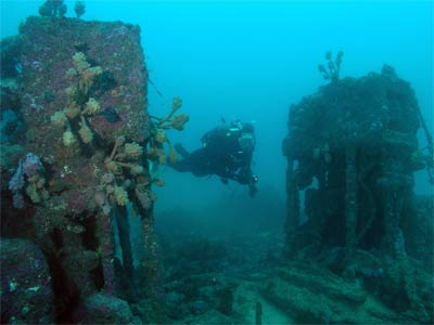 TSS Wandra engines