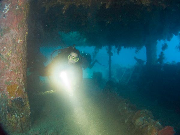 Aikoku Maru stern