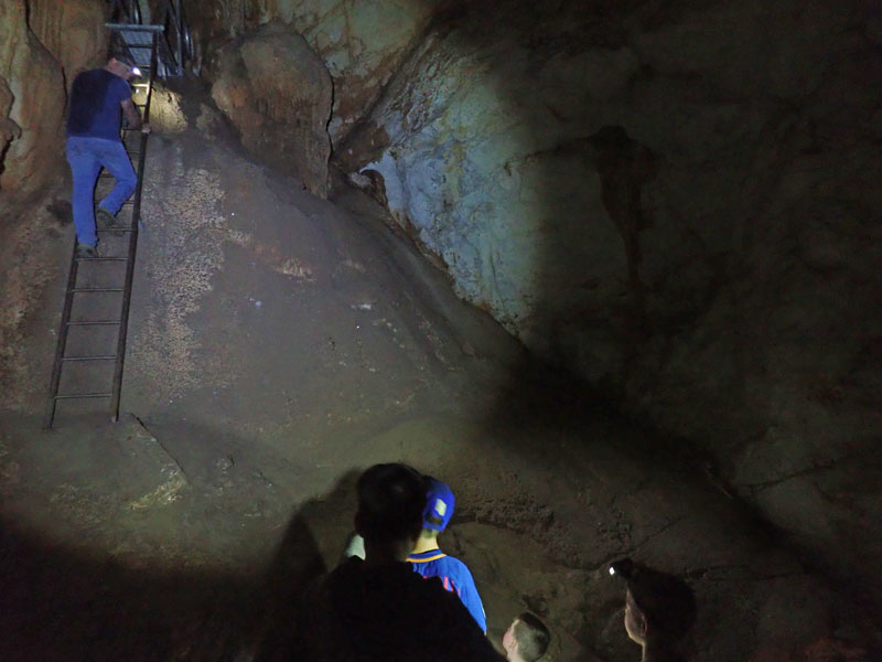 Bendethera Cave