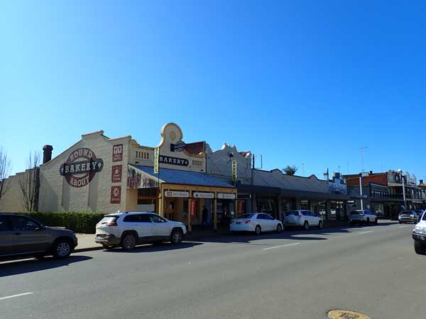 West Wyalong